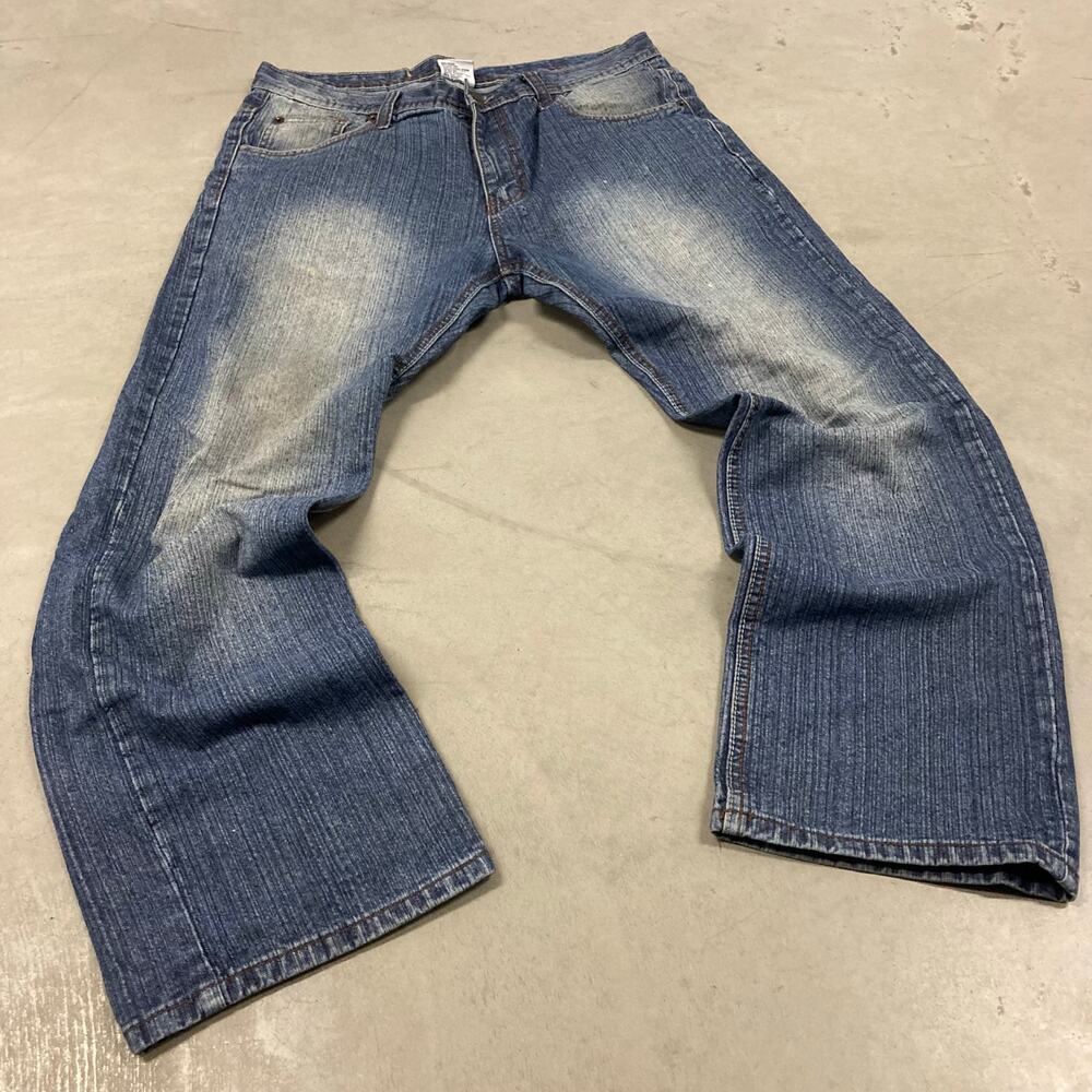 Baggy faded Brooklyn basement Jeans 36x32